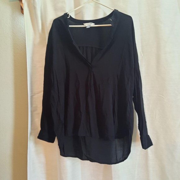 Old Navy Mid-Button Blouse  *BOGO* - Picture 2 of 4